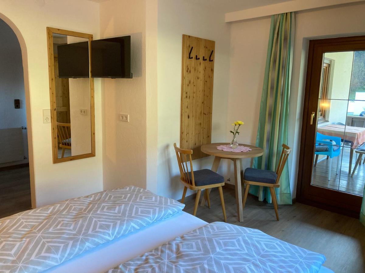 Ferienwohnung Kroell 齐勒河谷采尔 外观 照片