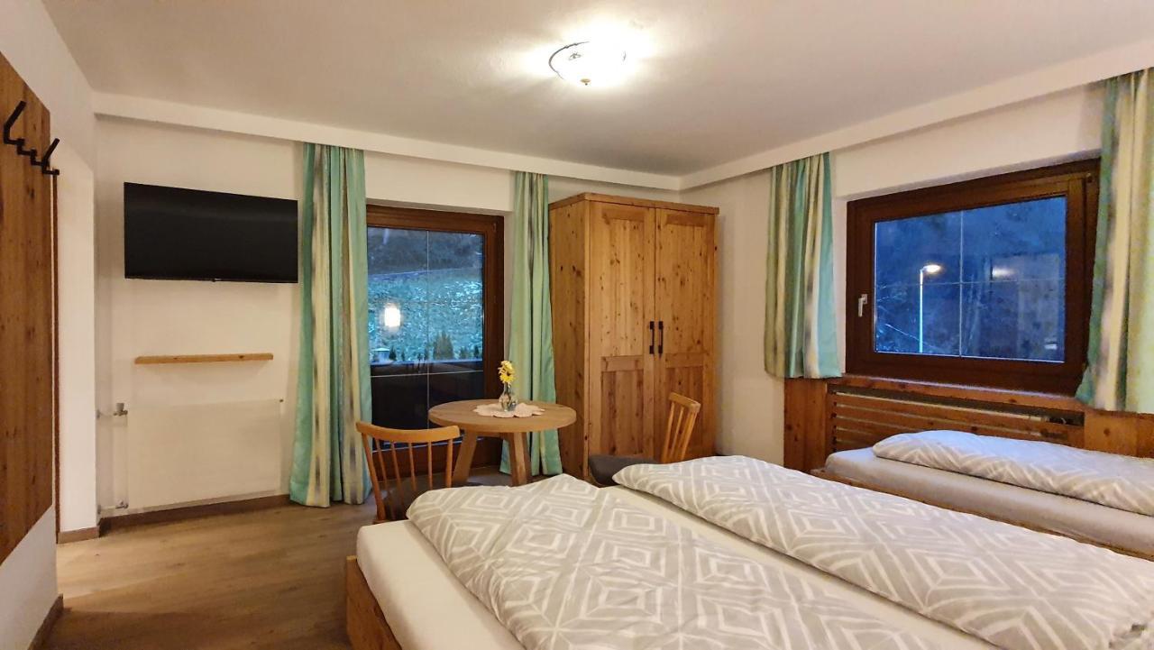 Ferienwohnung Kroell 齐勒河谷采尔 外观 照片